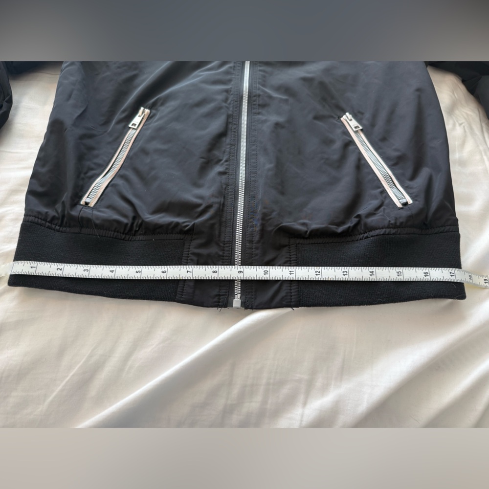 Levi’s Black Bomber Jacket | Size M | Zip Front Flight Jacket - Picture 6 of 8